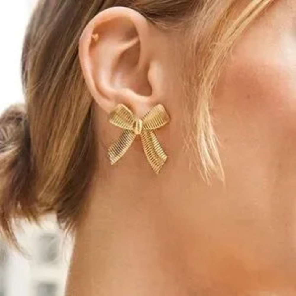 Elegant Gold Ribbon Bow Stud Earrings